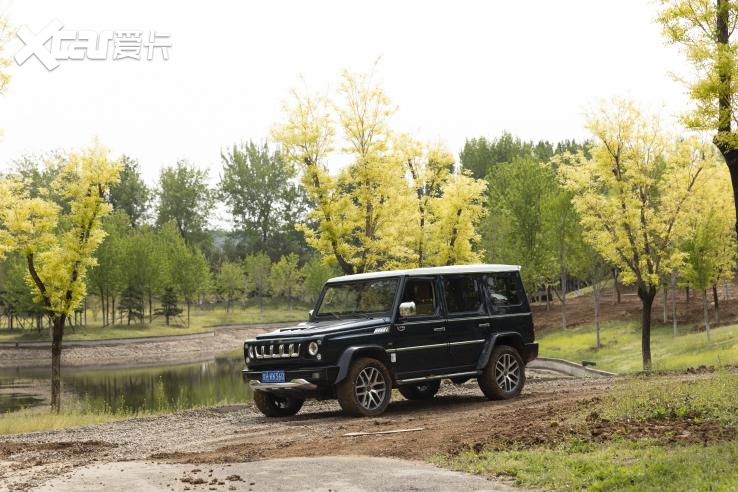 J80开启的精致豪华越野之旅电子pg游戏落日烧烤露营B(图3)